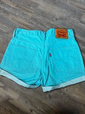 The Levi's 501 Original denim shorts. Like new condition